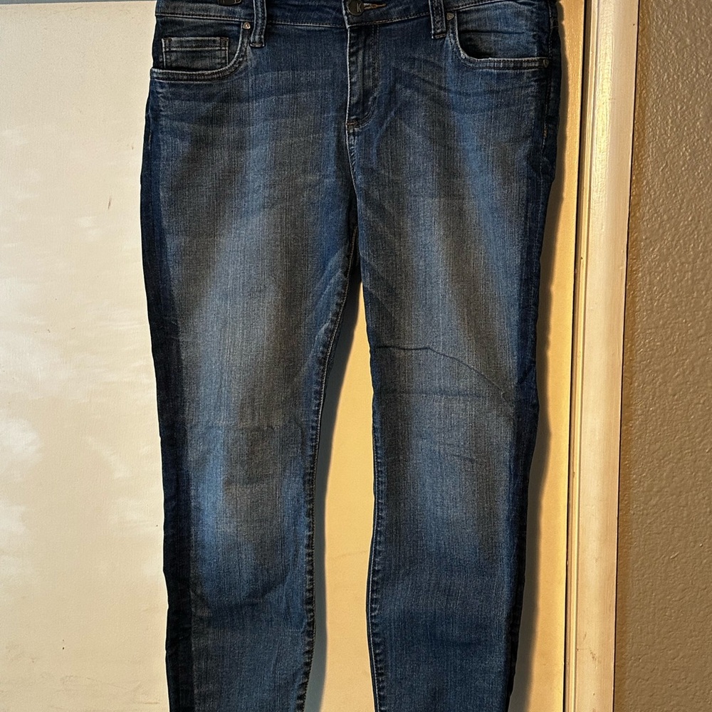 Kut from the Kloth Low-Rise Skinny Jeans.